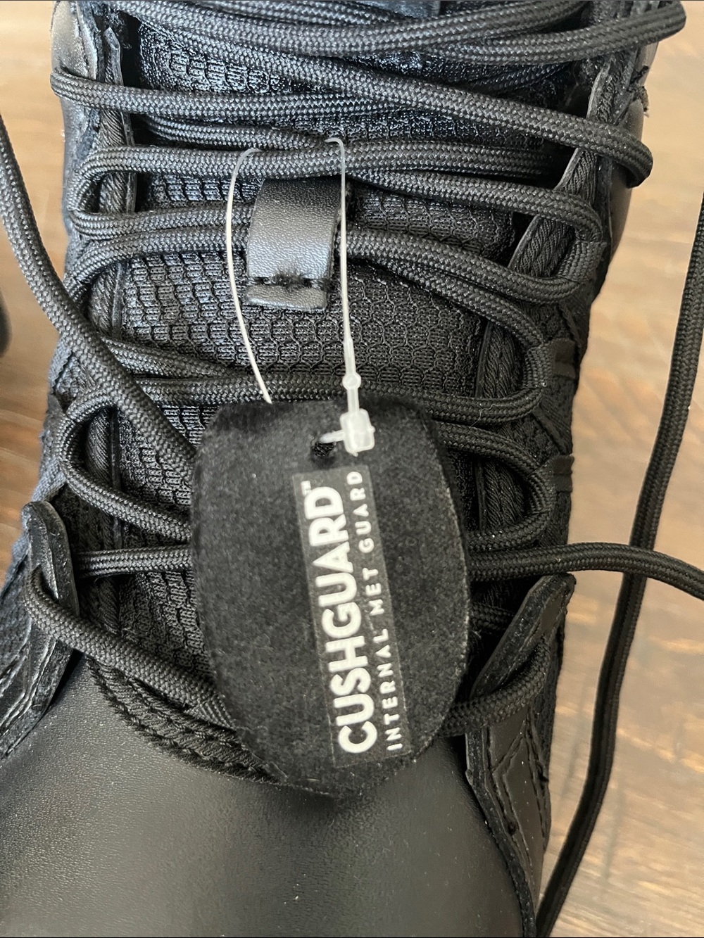 Reebok Black Men's closed toe work Boots/shoes - Picture 7 of 7